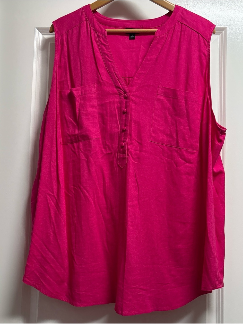 Torrid 3x Sleeveless V-Neck Tunic Top - Hot Pink rayon/linen